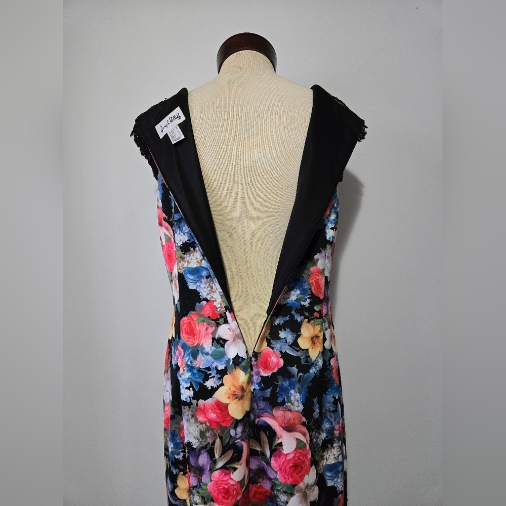 JOSEPH RIBKOFF Dark Floral and Lace Dress. Size 14 - Picture 7 of 13
